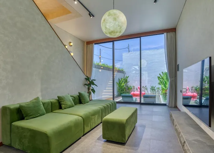 U Villa