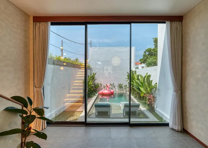 U Villa